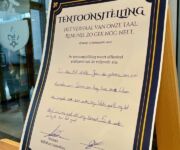 Tentoonstelling "Remunjs, zo gek nog neet" officieel geopend